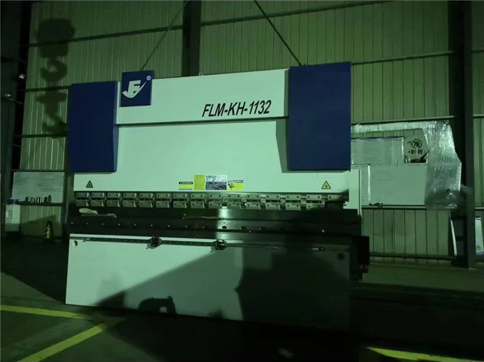 出口巴西,哥倫比亞,阿根廷折彎機廠家