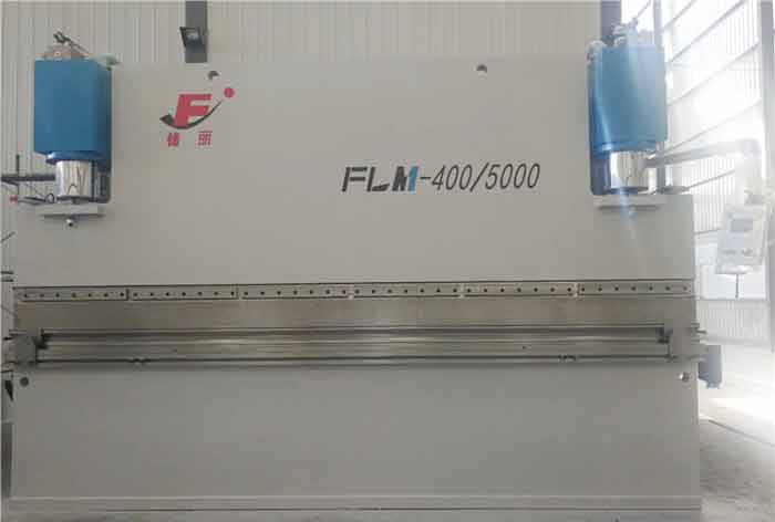 電腦機柜機殼折彎機報價 電腦機柜機殼折彎機報價