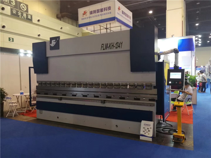 鎳板數控折彎機