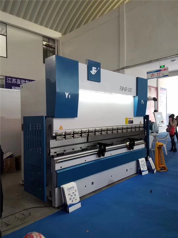 造船用折彎機,船用數控折彎機